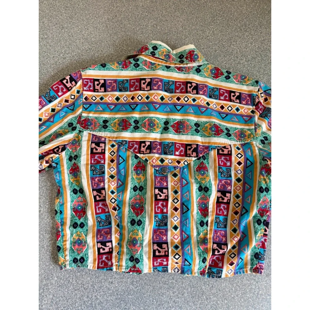VTG Rodeo Western Wear Cropped Southwestern Aztec Multicolor Womens Small - Picture 5 of 6